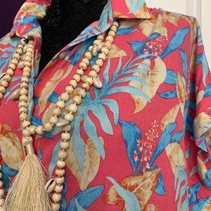 J. McLaughlin Hawaiian blouse